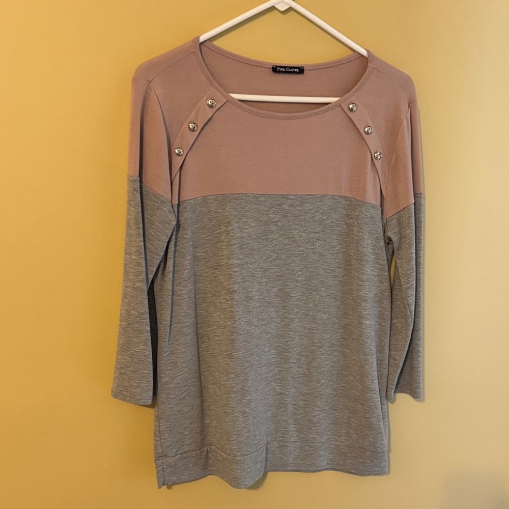 Pink Clover Long Sleeve Top in Pink and Gray